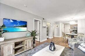 Salty Mermaid 2 Bedroom Condo by RedAwning