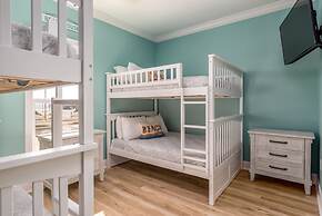 Until Nextime - 2712 Bienville 5 Bedroom Home by RedAwning