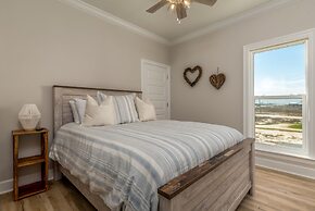 Until Nextime - 2712 Bienville 5 Bedroom Home by RedAwning