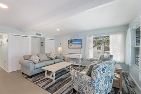 Coquina Cottage B 2 Bedroom Home by RedAwning