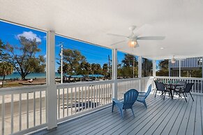 Coquina Cottage B 2 Bedroom Home by RedAwning