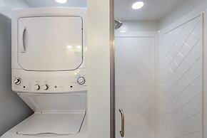 Coquina Cottage B 2 Bedroom Home by RedAwning