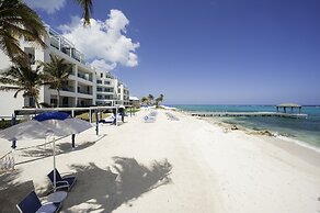 Club Suites at Rum Point