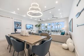 Club Suites at Rum Point