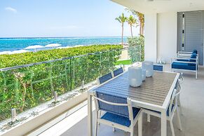 Club Suites at Rum Point