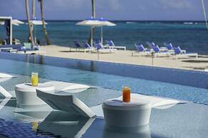 Club Suites at Rum Point