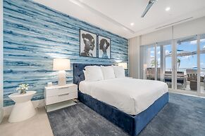 Club Suites at Rum Point