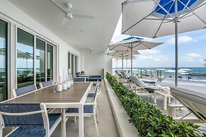 Club Suites at Rum Point