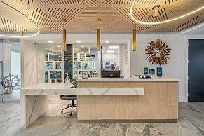 Club Suites at Rum Point