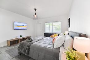 Amazing Zen Studio 15 min from the beach