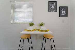 Great Studio 15 min from the beach