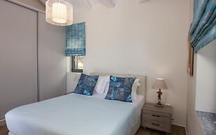 Elsa Villa by Elrin Villas Mani