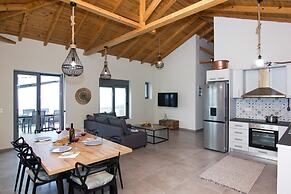 Irini Villa by Elrin Villas Mani