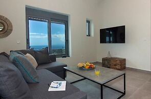 Irini Villa by Elrin Villas Mani