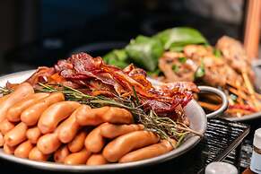 InterContinental Bangkok Sukhumvit by IHG