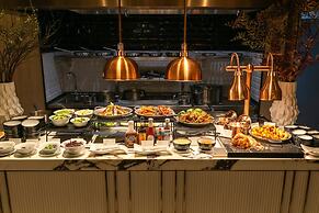 InterContinental Bangkok Sukhumvit by IHG