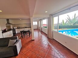 Apartments with Pool in Funchal