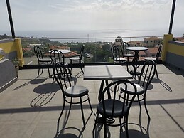 Apartments with Pool in Funchal