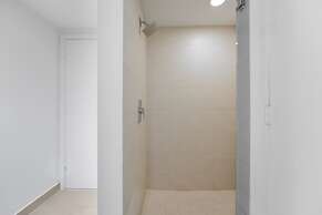 Stunning Condo, City Views