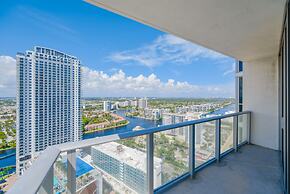 Stunning Condo, City Views