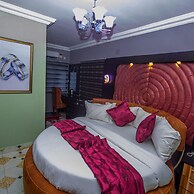 Doreen Grand Hotel & Suites