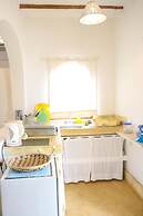 Captivating 1-bed Apartment, With a Nice Garden