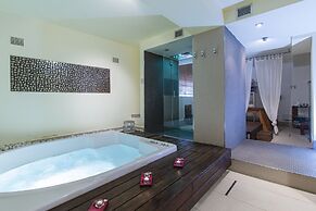 Marina 10 boutique&design hotel