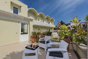 Marina 10 boutique&design hotel