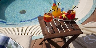 Marina 10 boutique&design hotel