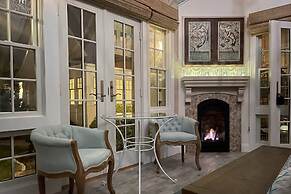 Glamorous Cabana