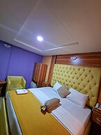 Today's Exclusive Hotel