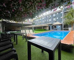 Today's Exclusive Hotel