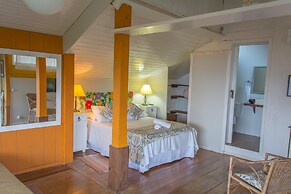 Pousada Vigia das Marés - Praia do Rosa - SC