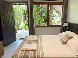 Pousada Vigia das Marés - Praia do Rosa - SC