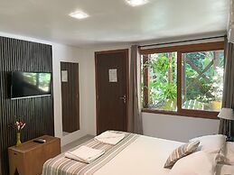 Pousada Vigia das Marés - Praia do Rosa - SC