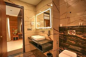 Hotel Rj - Managed by AHG