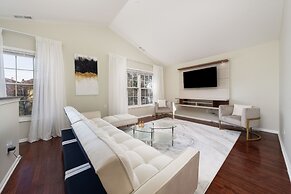 Modern Luxury Home near NYC FreeParking