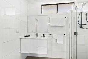 Ocean Bridge Lakes Entrance