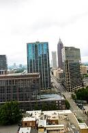 DTWN luxury condo 99 percent Walk score