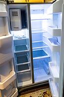 DTWN luxury condo 99 percent Walk score