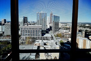 DTWN luxury condo 99 percent Walk score