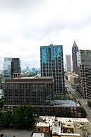 DTWN luxury condo 99 percent Walk score