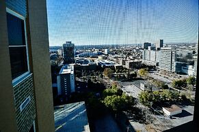 DTWN luxury condo 99 percent Walk score