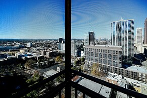 DTWN luxury condo 99 percent Walk score