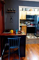 DTWN luxury condo 99 percent Walk score