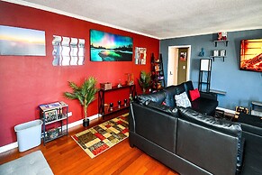 DTWN luxury condo 99 percent Walk score