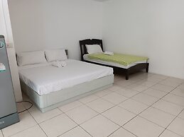 Grandview Condominia