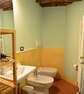 Apartment With Beautiful View in the Crete Senesi