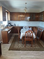 Anastasias House, Zipari