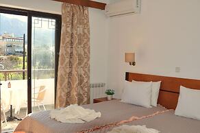 Anastasias House, Zipari